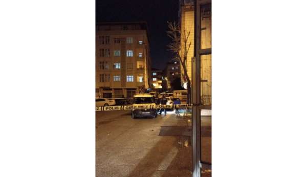 Pendik'te sokak ortasında silahlı saldırı - İstanbul haber