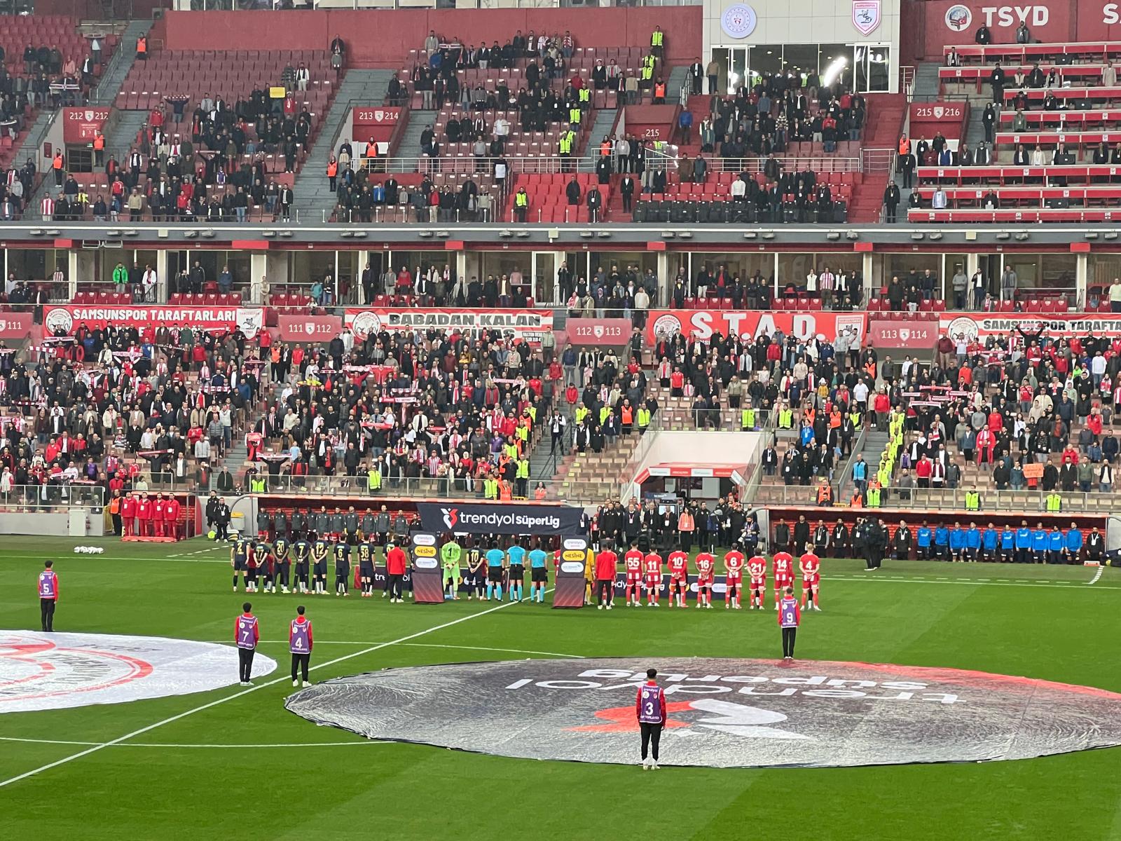 Samsunspor - Kasımpaşa maçının canlı anlatımı