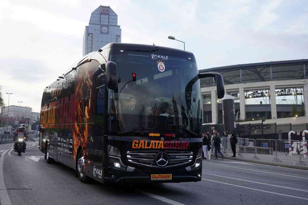 Galatasaray, Tüpraş Stadyumu'na ulaştı