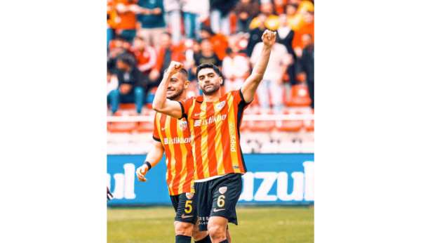 Talha ve Karimi ilk gollerini attı