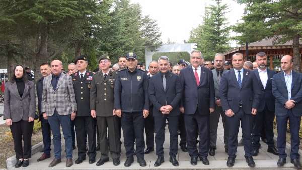 Yozgat'ta bayramda şehitler unutulmadı
