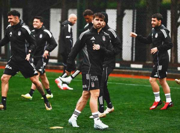 Beşiktaş, Fenerbahçe maçı hazırlıklarını sürdürdü