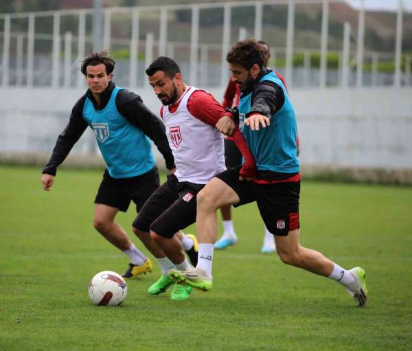 Sivasspor'da Galatasaray maçı hazırlıkları başladı