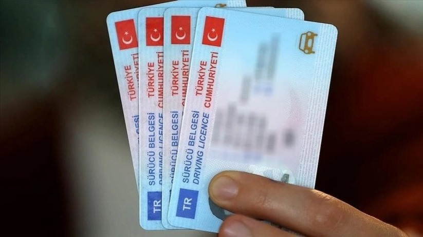 Sürücü belgeleri yenileniyor: Eski ehliyetler için son tarih 31 Temmuz