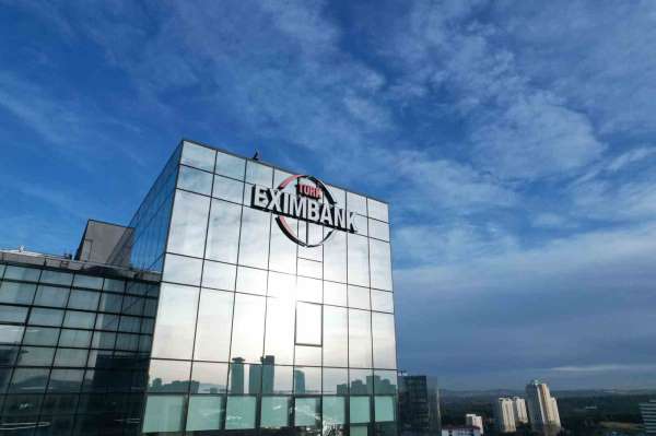 Eximbank'tan 1 milyar euroluk kredi anlaşması