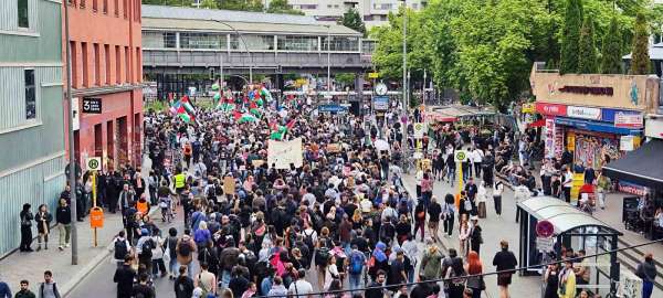 İsrail'in Refah'a yönelik saldırıları Berlin'de protesto edildi