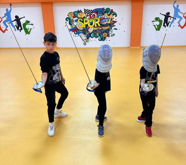 Tatvan'da 'Eskrim' kursu açıldı