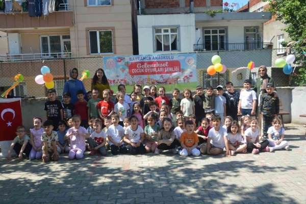 Ordu'da minikler, geleneksel çocuk oyunları şenliğinde doyasıya eğlendi