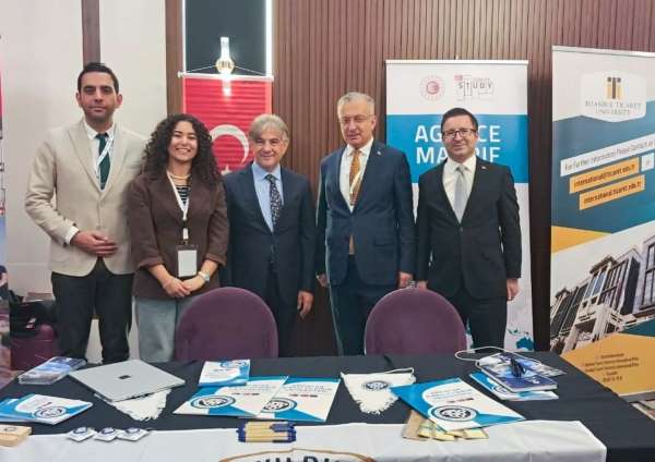 Rektör Levent, Tunus'ta düzenlenen Türk Üniversiteleri Eğitim Fuarı'na katıldı
