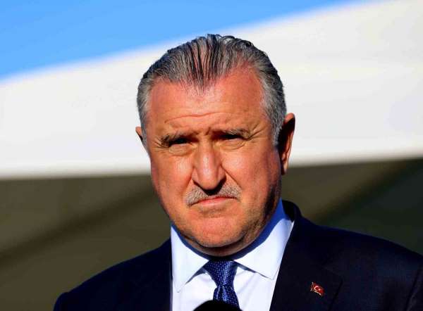 Bakan Osman Aşkın Bak: 'Milli takımımız Dünya Kupası'nda çok iyi işler yapacak'