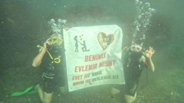 Karadeniz'in derinliklerinde evlilik teklifi