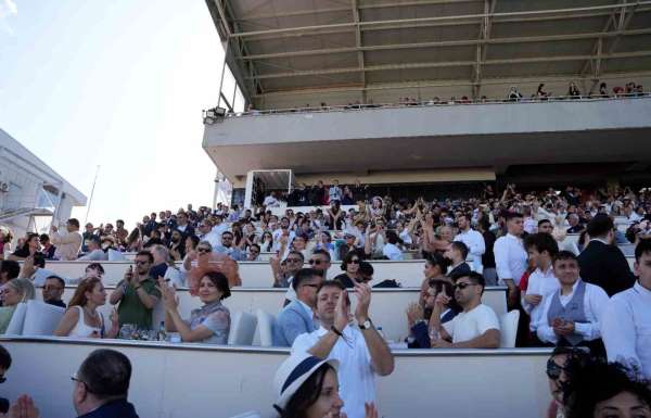 Gazi'de zafer Cutha'nın