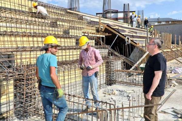 Sarıkamış'a 500 kişilik kapalı salon yapılıyor