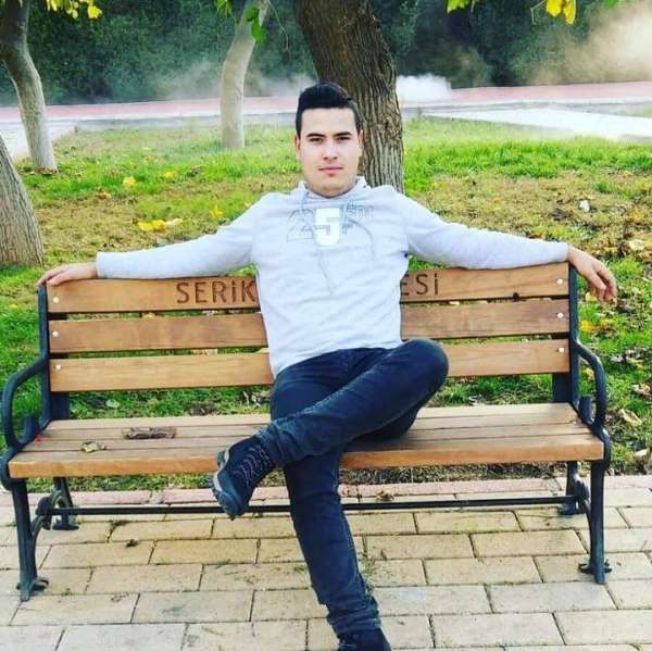 Askerden yeni gelen genç trafik kazasında hayatını kaybetti