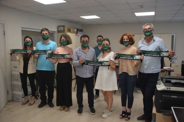 Başkan Hürriyet'ten personele Kocaelispor sürprizi
