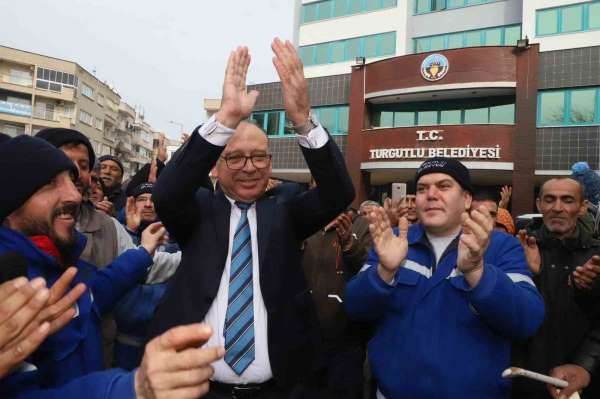 Turgutlu'da belediye personeli ücretlerine yüzde 24,73'lük artış