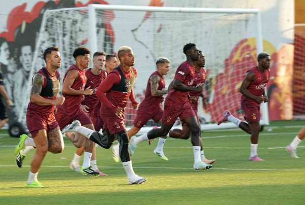 Galatasaray, yeni sezon hazırlıklarını sürdürdü