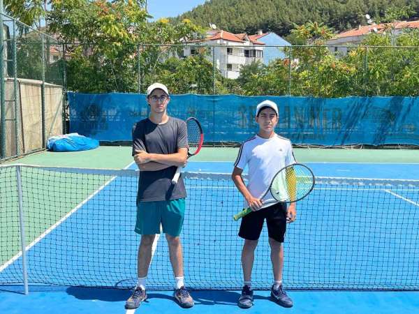 Menteşe'de tenis heyecanı sona erdi