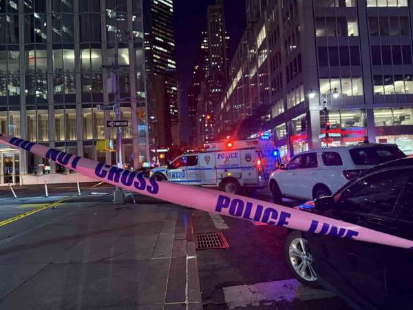 New York'ta gökdelende silahlı saldırı: 6 ölü