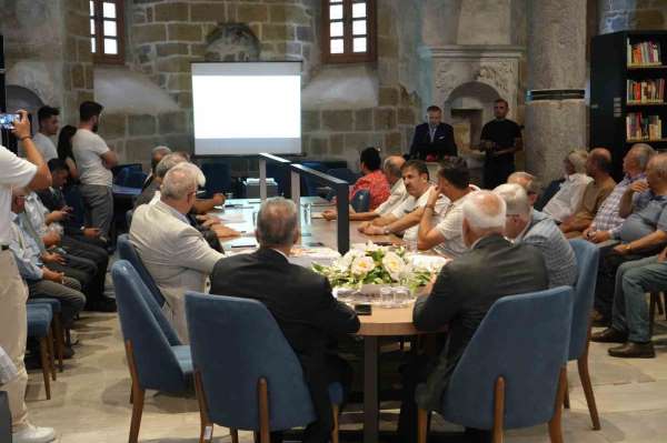 Niğde'nin 10 yıllık sosyoekonomik değişimi kitaplaştırıldı