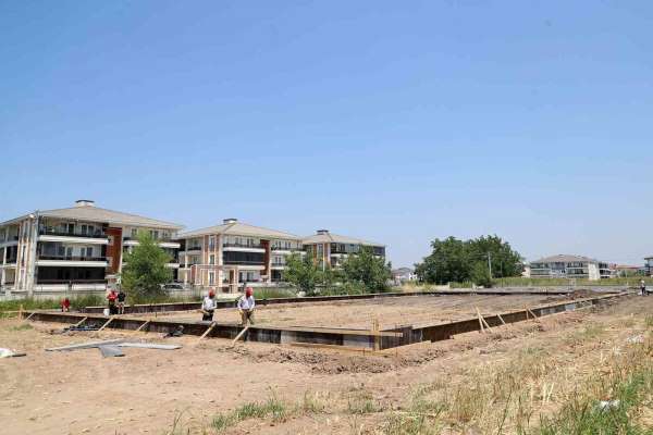 Sakarya'nın dört bir yanına spor tesisleri inşa ediliyor