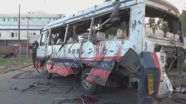 Afganistan'da bombalı saldırı: 13 ölü 