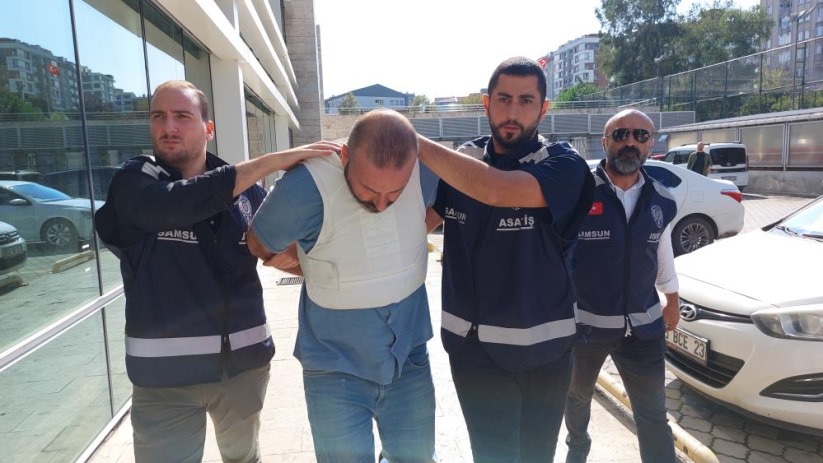 Samsun'da katil zanlısı ve arkadaşları çelik yelek giydirilerek adliyeye sevk edildi