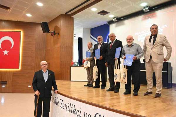 ÇAKÜ'de şehit aileleri ve gaziler ayakta alkışlandı