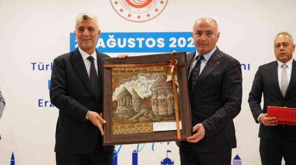 Özakalın Bakan Bolat'a iş dünyasının beklentilerini anlattı