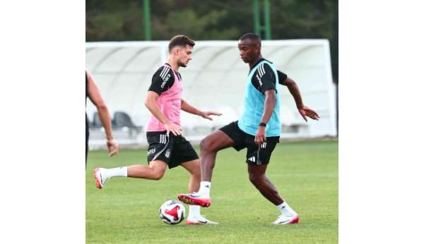 Tiago Djalo, Beşiktaş formasıyla ilk antrenmanını yaptı