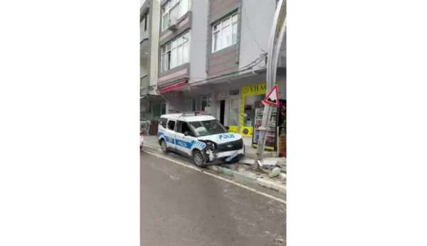 Yaşlı kadını darp edip polise kaza yaptırdı
