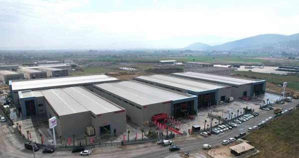Yanmar, Türkiye'deki yeni traktör fabrikasını İzmir Torbalı'da açtı