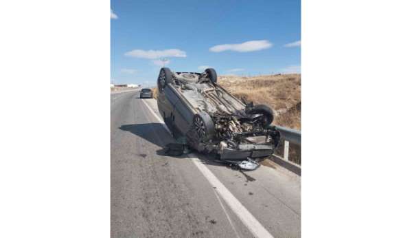 Bayburt'ta trafik kazası: 2 yaralı
