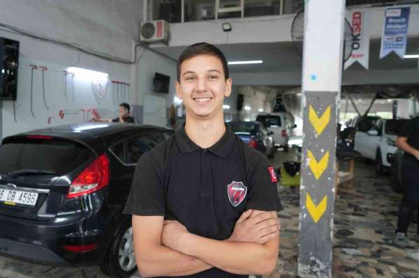 Samsun'da yılın çırağı Emrullah: 'Sanayiye başlayacaklar korkmasın'