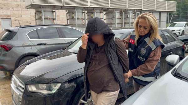 AVM'den 20 bin liralık giyim eşyası çalan kadın tutuklandı