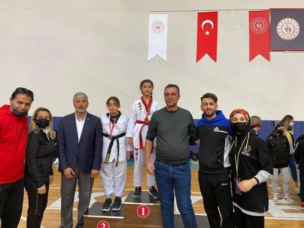 29 Ekim Cumhuriyet Kupası Taekwondo müsabakaları tamamlandı