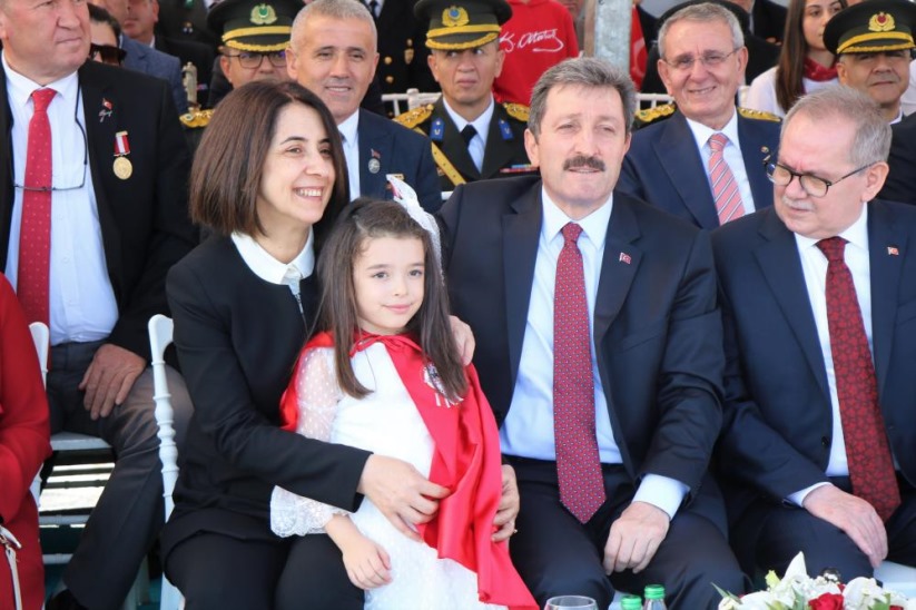 Samsun'da Cumhuriyet'in 100. yılı coşkuyla kutlandı