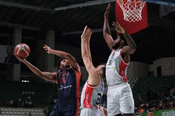 Çağdaş Bodrum Spor, deplasmanda Bursaspor'a 83-69 yenildi