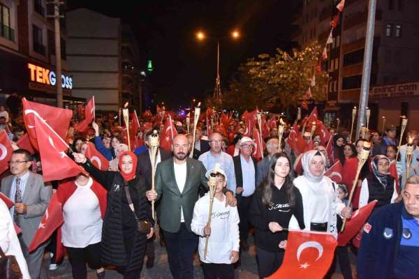 Tekkeköy Cumhuriyet'in 100. yılını coşkuyla kutladı