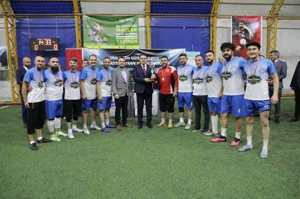 Kütahya'da Cumhuriyet Bayramı Halı Saha Futbol Turnuvası