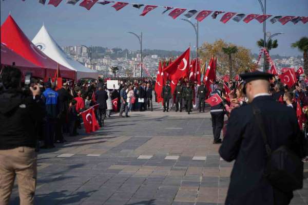 Samsun'da Cumhuriyet'in 101. yılı coşkuyla kutlandı