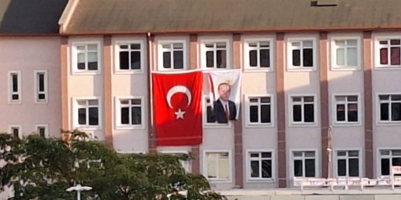 Samsun'da Atatürk'e büyük saygısızlık