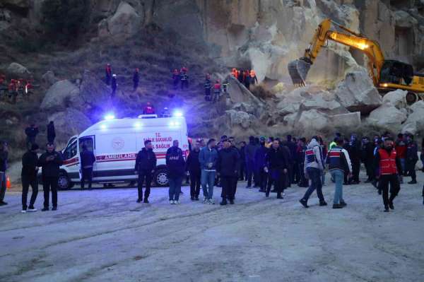 Kapadokya'da yıkılan peribacasının altında kalan 1 kişinin cansız bedenine ulaşıldı