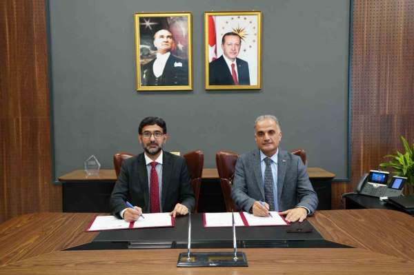 Sakarya Üniversitesi ile Pakistanlı IMSciences arasında uluslararası iş birliği