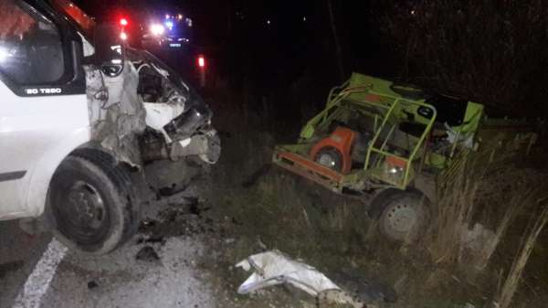 Afyonkarahisar'da trafik kazası: 3 yaralı 