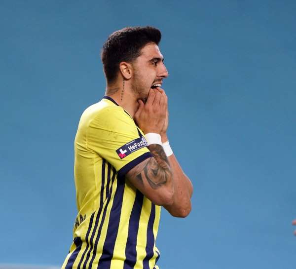 Ozan Tufan Beşiktaş derbisini yine boş geçmedi