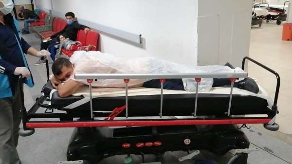 Tartıştığı husumetlisini ekmek bıçağı ile sırtından bıçakladı 