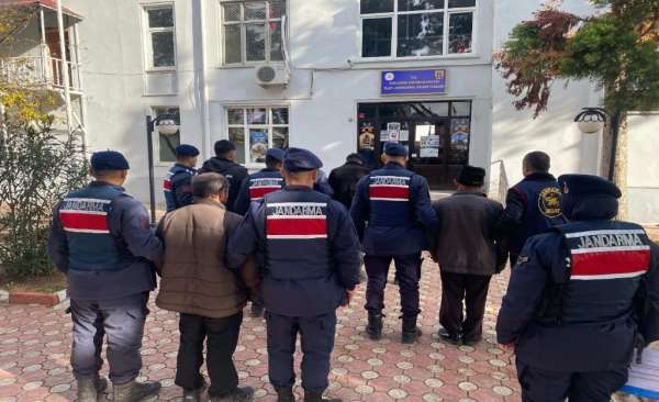 Amasya'da depodan fore kazık hırsızlığına tutuklama