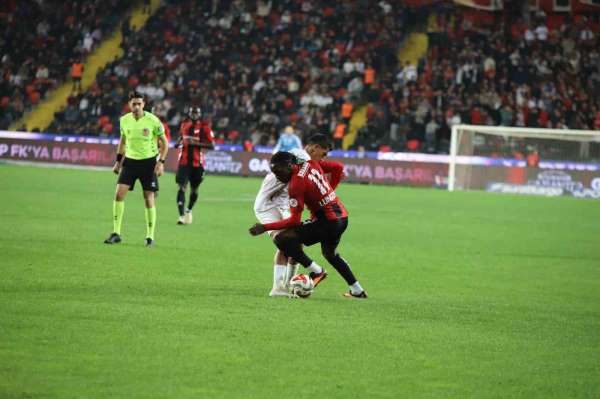 Trendyol Süper Lig: Gaziantep FK: 1 - Eyüpspor: 2