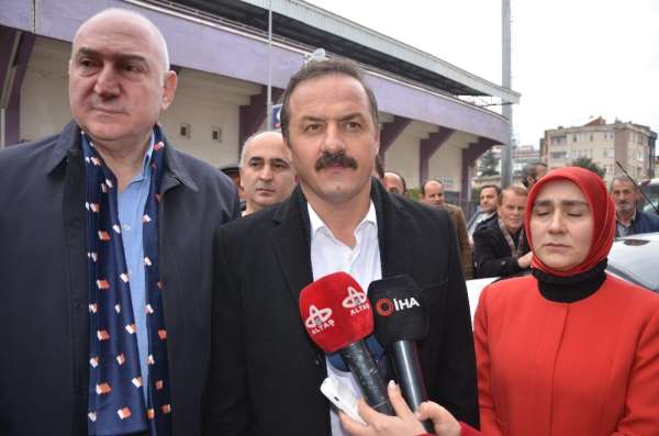 İYİ Parti Sözcüsü Ağıralioğlu'ndan 'yerli otomobil' açıklaması 